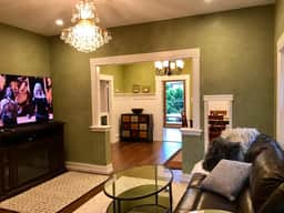 The CRAFTSMAN |  Urban Oasis | Executive Retreat - Image 5